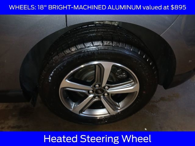 Certified 2024 Ford Edge SEL w/ Convenience Package image 5