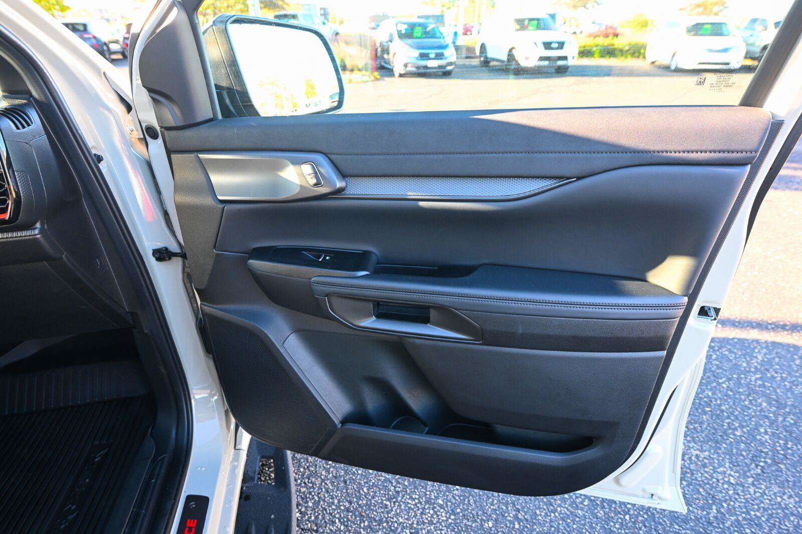 Certified 2025 Ford Ranger Raptor AWD/4WD image 27