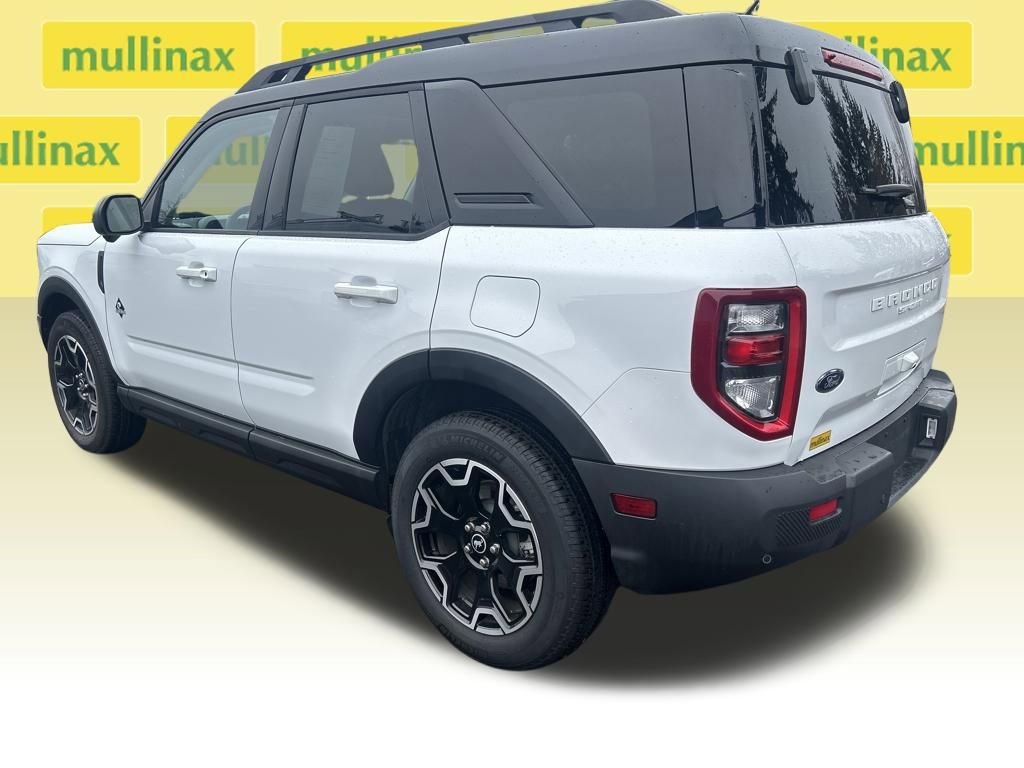 Certified 2025 Ford Bronco Sport Outer Banks w/ Outer Banks Tech Package+ image 11