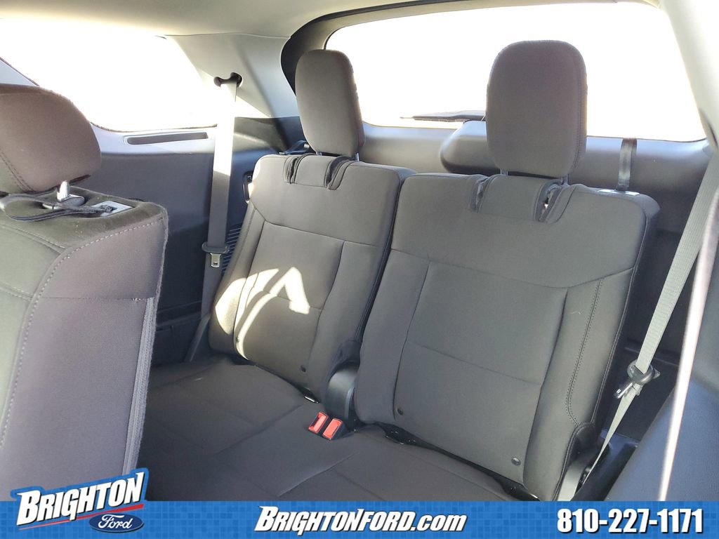 Certified 2023 Ford Explorer XLT image 13