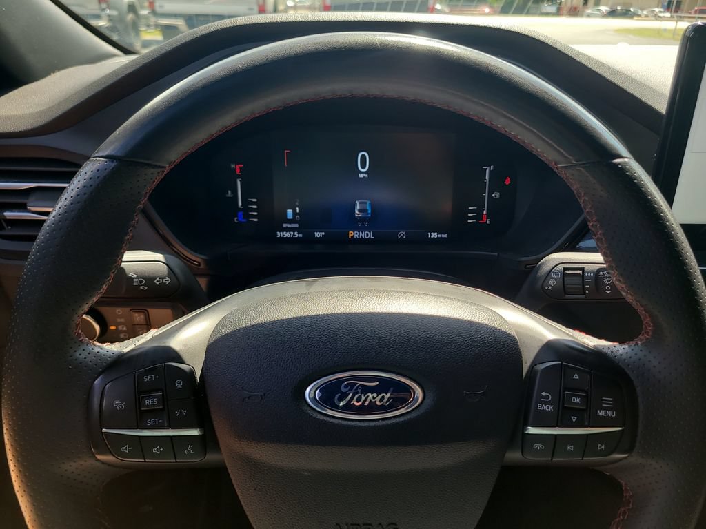 Certified 2024 Ford Escape ST-Line w/ Tech Pack #1 FWD image 27