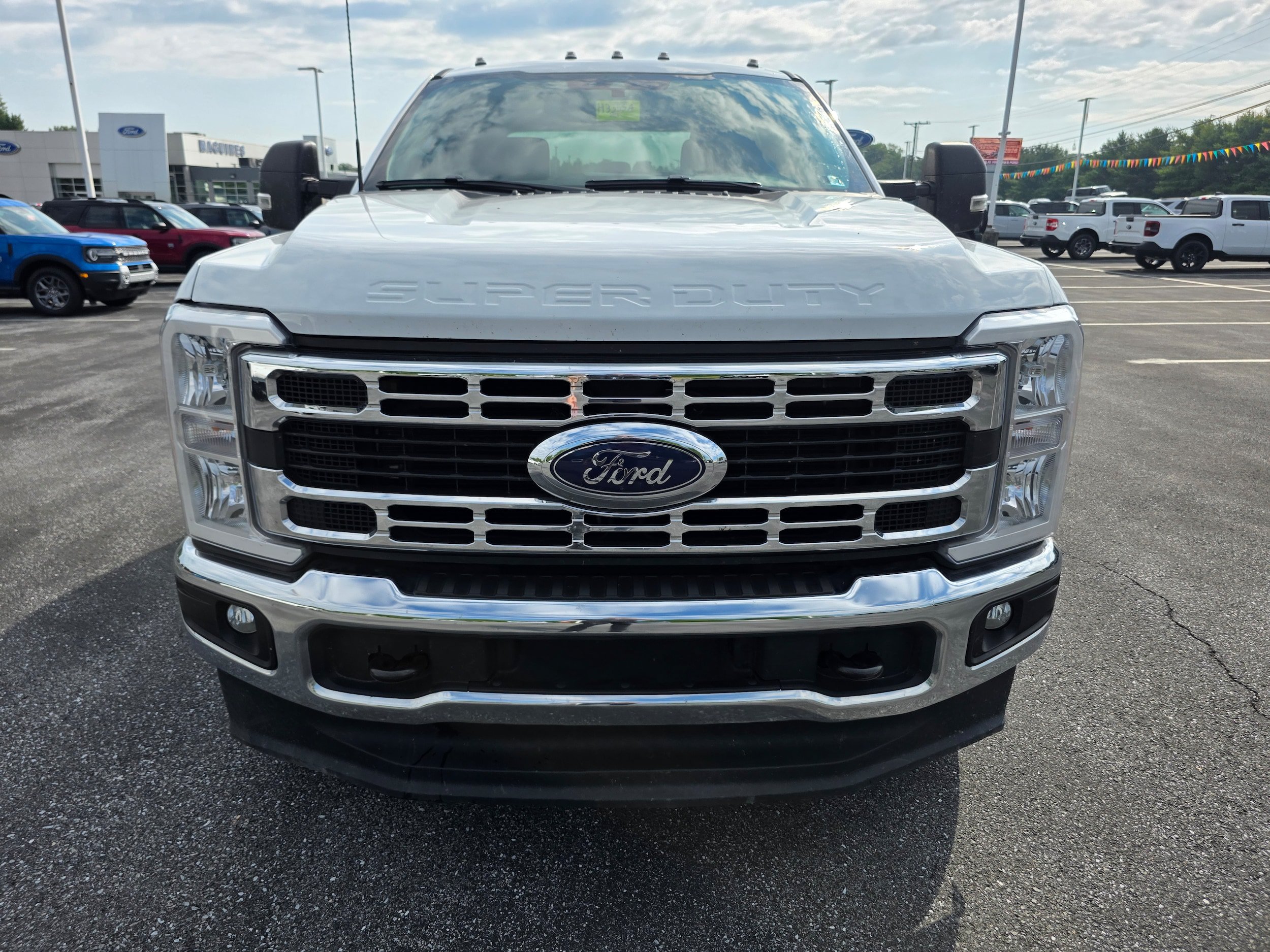 Certified 2025 Ford F350 XLT AWD/4WD image 6