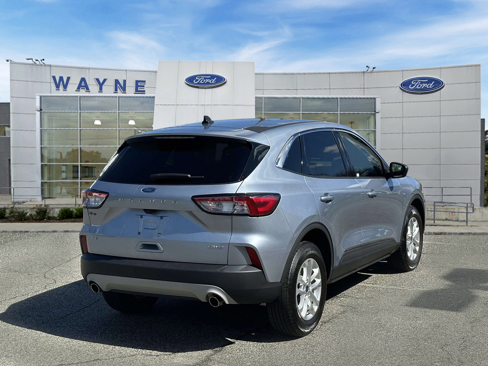 Certified 2022 Ford Escape SE w/ Cold Weather Package image 4