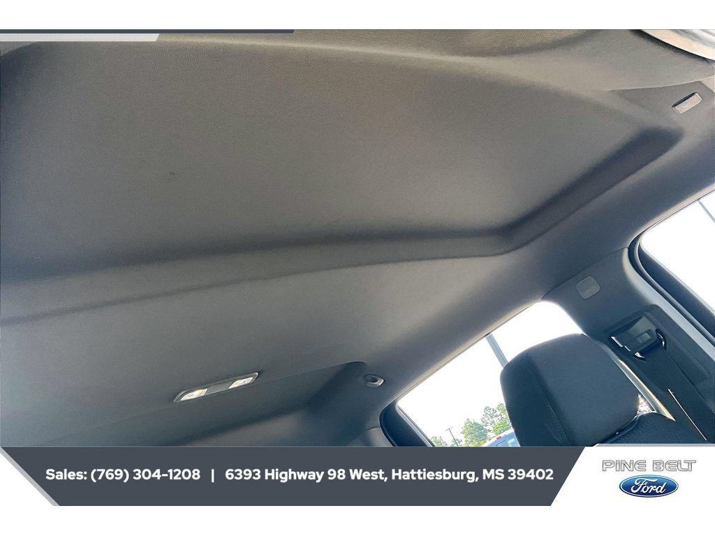 Used 2023 Chevrolet Silverado 1500 Custom AWD/4WD image 17