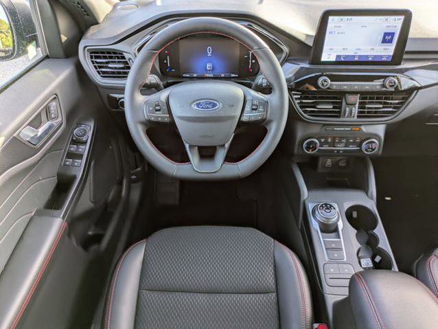 Certified 2026 Ford Escape ST-Line FWD image 16