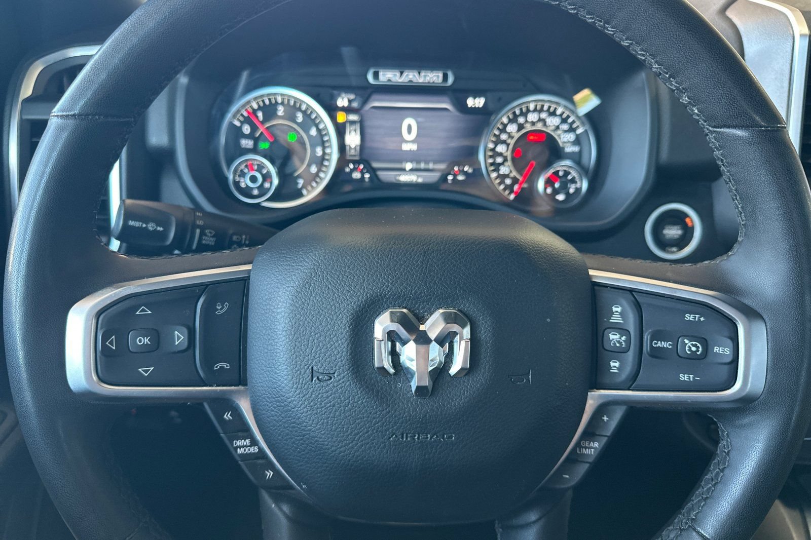 Used 2025 RAM 1500 Big Horn AWD/4WD image 22