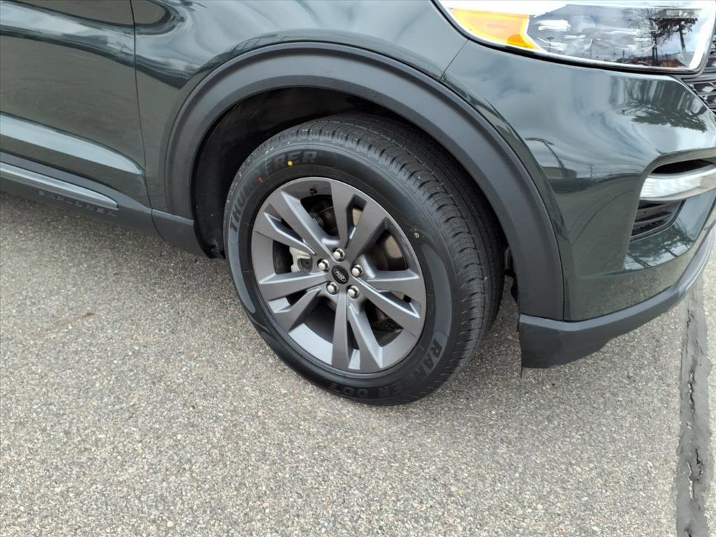 Certified 2023 Ford Explorer XLT w/ Equipment Group 202A image 8