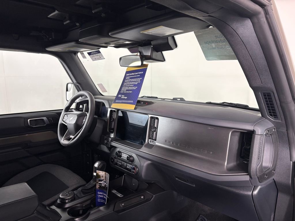 Certified 2025 Ford Bronco 2-Door AWD/4WD image 31