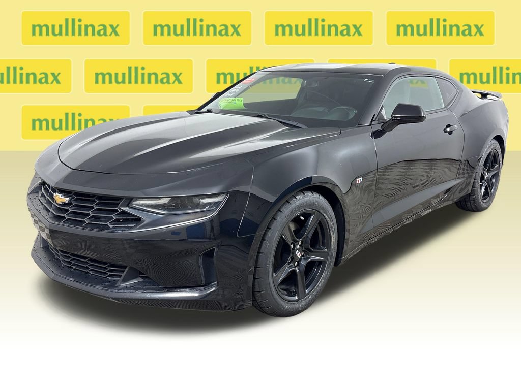 Used 2019 Chevrolet Camaro LT RWD image 14