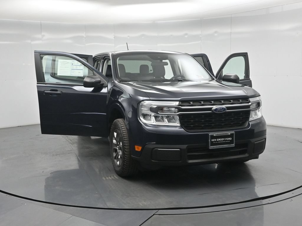 Certified 2023 Ford Maverick XLT w/ Equipment Group 300A Standard AWD/4WD image 31