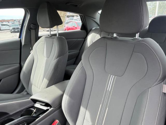 Used 2024 Hyundai Elantra SEL image 7