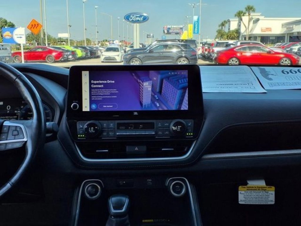 Used 2024 Toyota Grand Highlander Platinum image 93