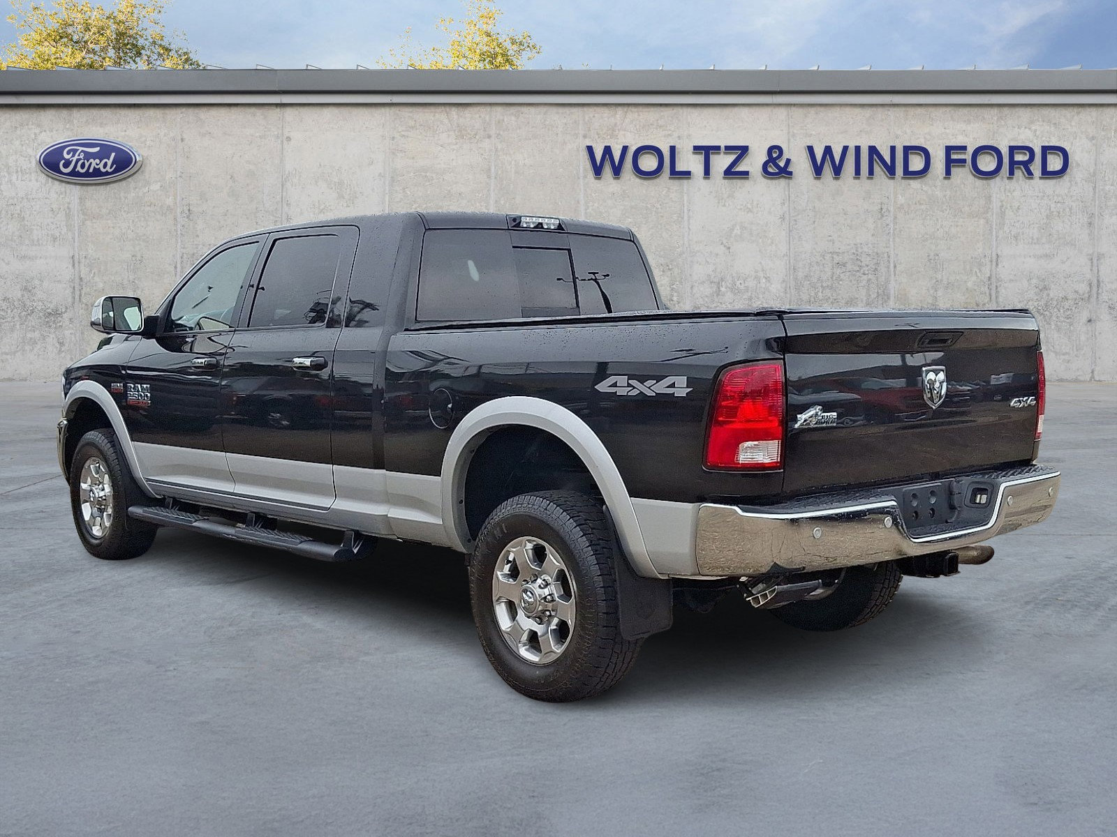 Used 2018 RAM 2500 Big Horn w/ Harvest Edition image 5