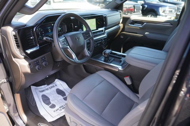 Used 2023 Chevrolet Silverado 1500 RST w/ Convenience Package II image 8