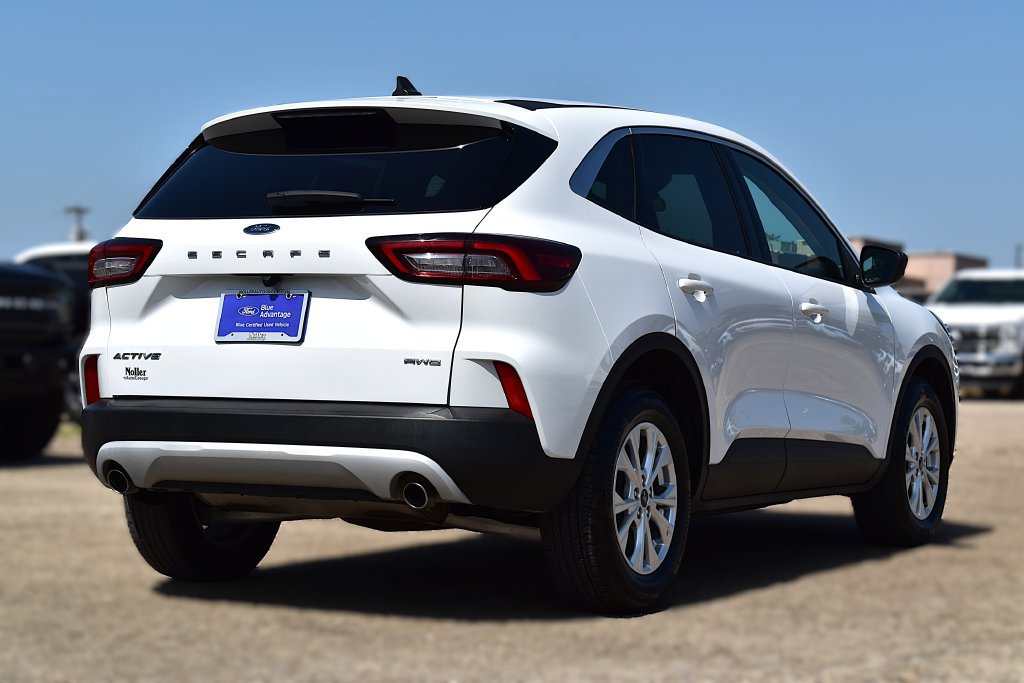 Certified 2023 Ford Escape Active AWD/4WD image 7