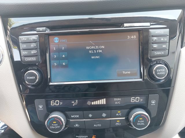 Used 2017 Nissan Rogue Sport SL AWD/4WD image 20
