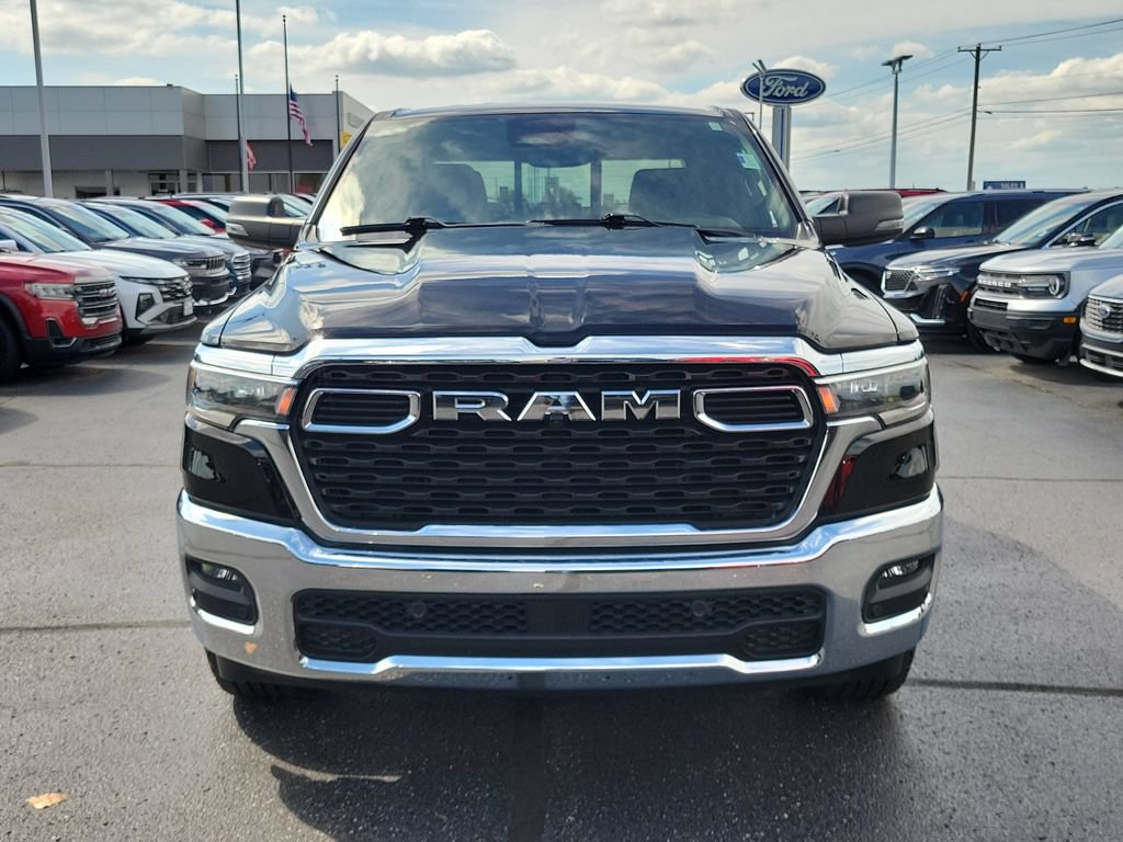 Used 2025 RAM 1500 Big Horn AWD/4WD image 2