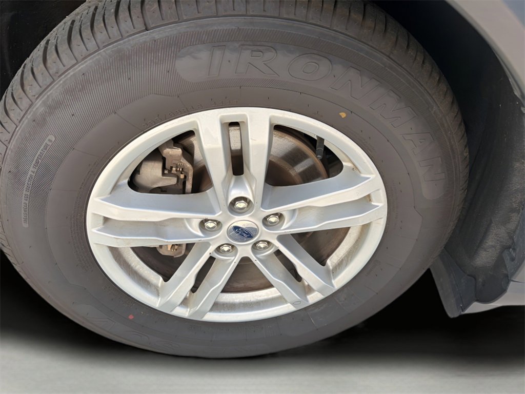 Certified 2024 Ford Explorer XLT w/ Equipment Group 202A image 23