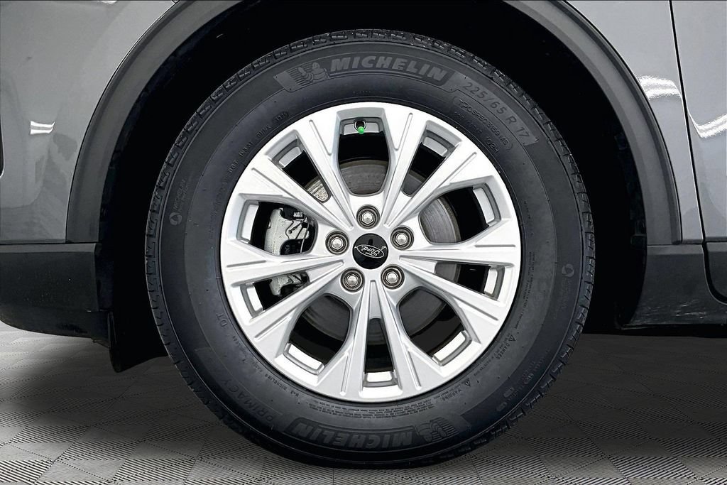 Certified 2024 Ford Escape Active w/ Tech Pack #2 FWD image 9