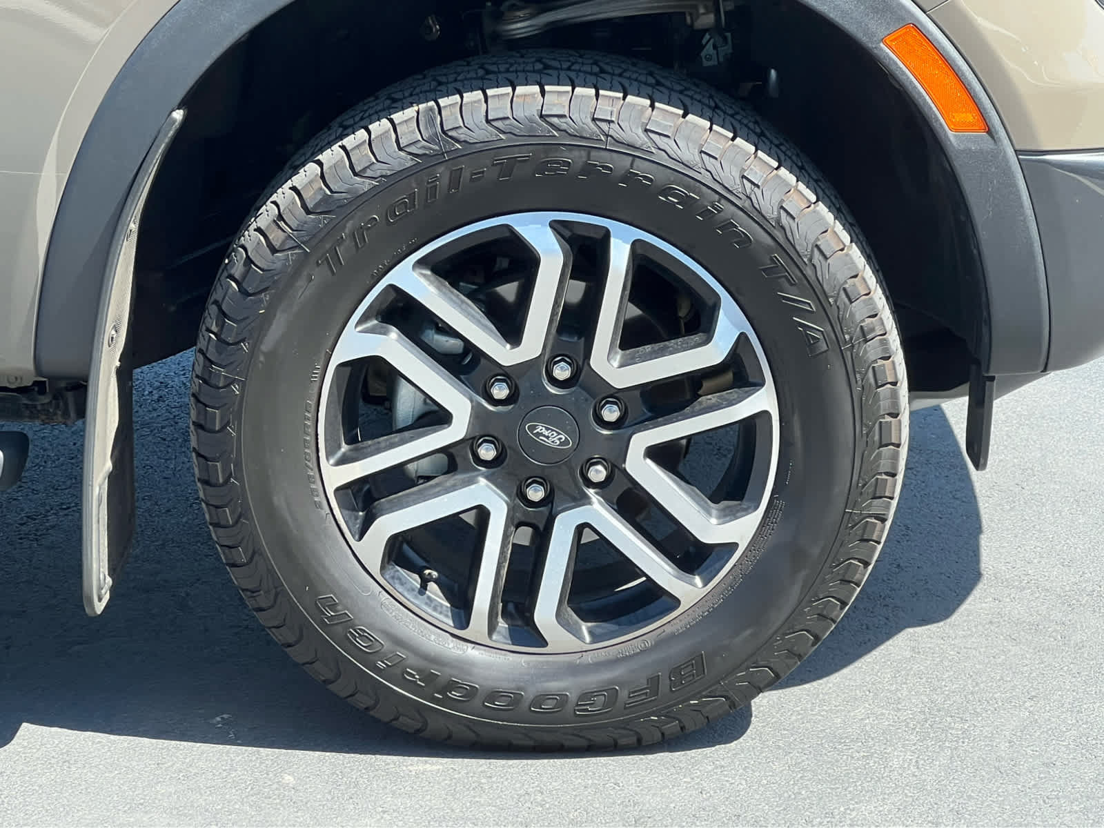 Certified 2025 Ford Ranger Lariat w/ FX4 Off-Road Package AWD/4WD image 16