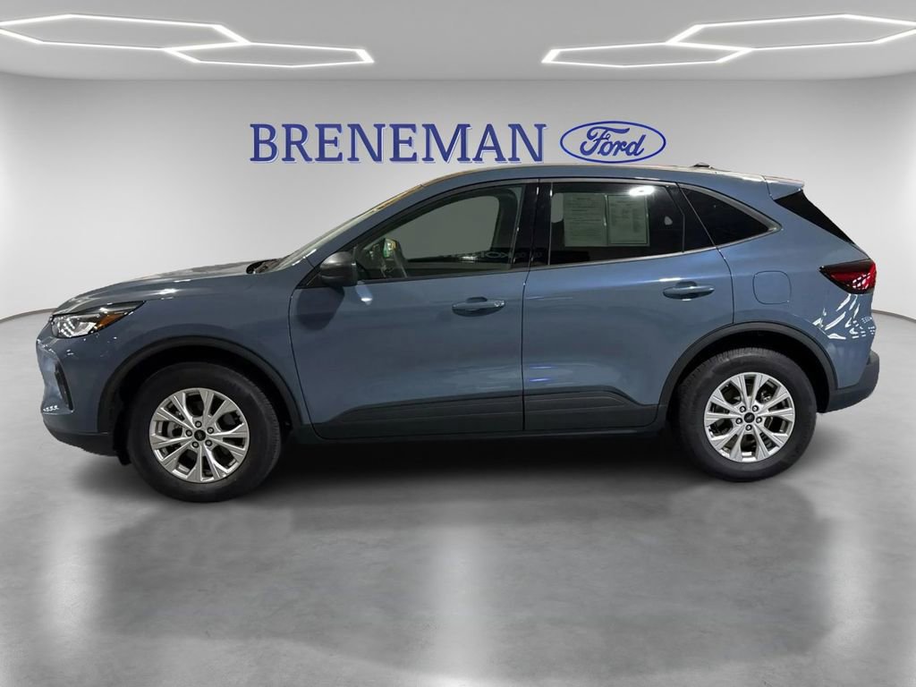 Certified 2025 Ford Escape Active image 2