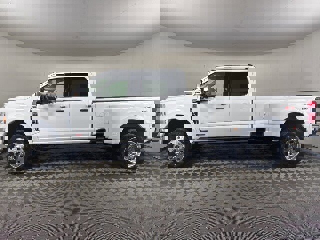 Certified 2024 Ford F450 King Ranch w/ Chrome Package image 2