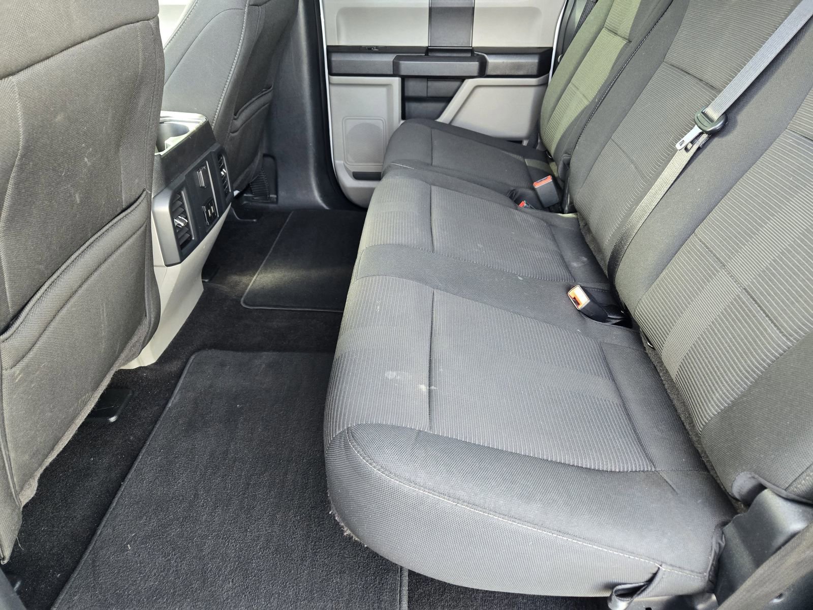 Certified 2020 Ford F150 XL w/ Equipment Group 101A Mid image 27