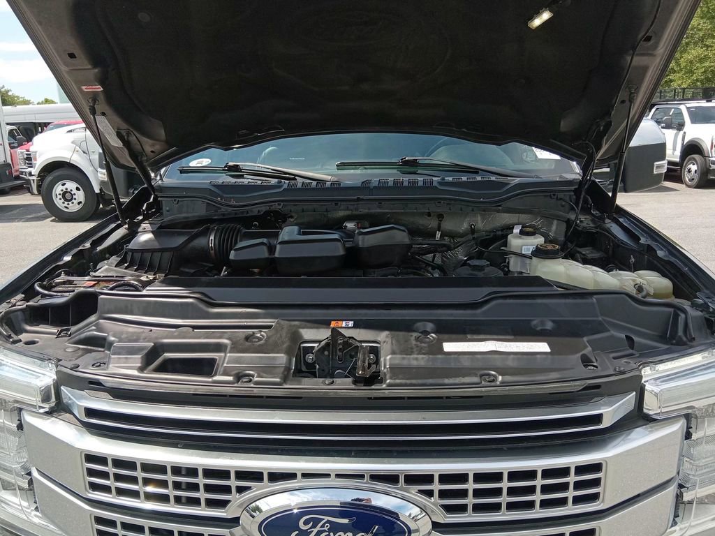 Certified 2019 Ford F250 Platinum AWD/4WD image 11