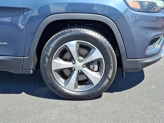 Used 2020 Jeep Cherokee Limited AWD/4WD image 8