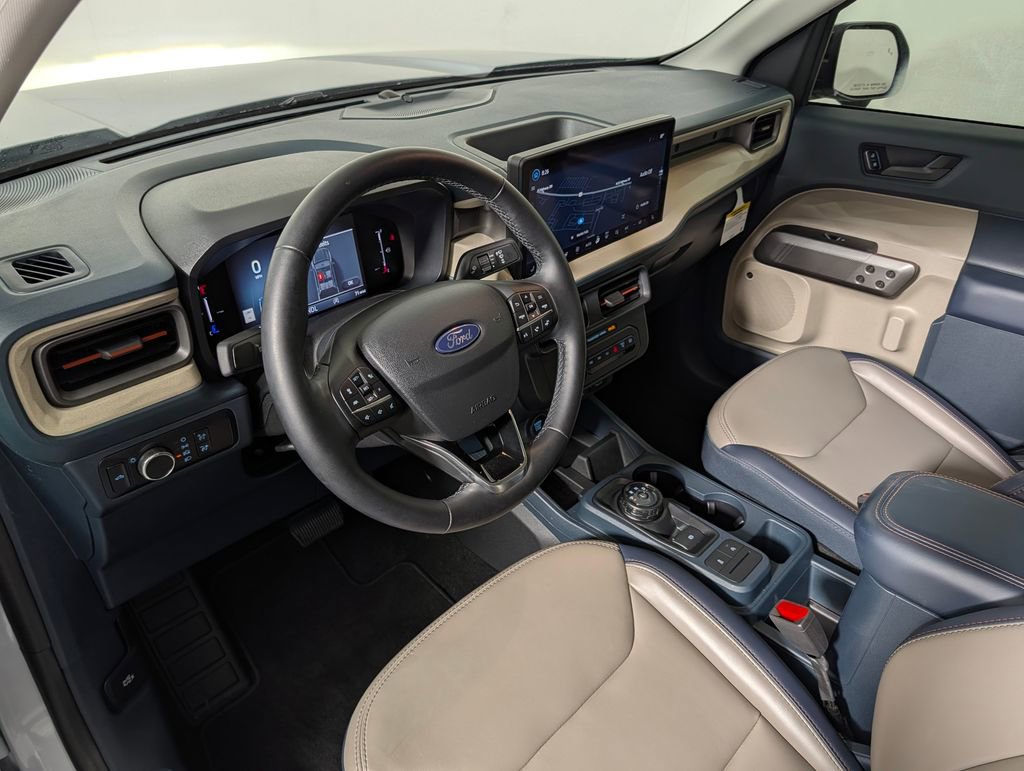 Certified 2025 Ford Maverick Lariat AWD/4WD image 22
