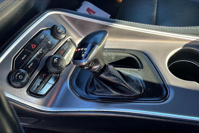 Used 2022 Dodge Challenger SXT w/ Plus Package image 18