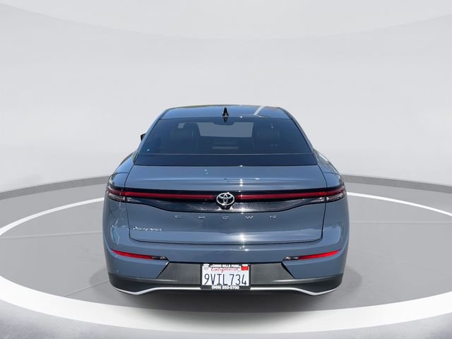 Used 2026 Toyota Crown XLE image 4
