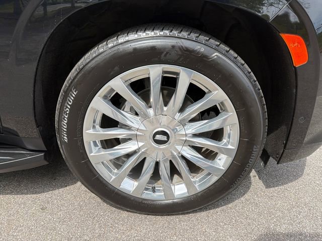 Used 2024 Cadillac Escalade ESV Premium Luxury w/ Performance Package AWD/4WD image 52