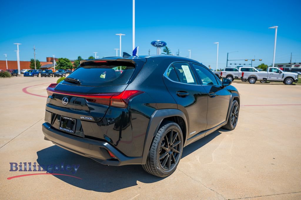 Used 2019 Lexus UX 250h w/ Premium Package AWD/4WD image 7