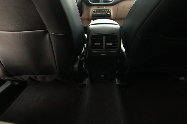 Certified 2020 Ford Escape Titanium AWD/4WD image 11