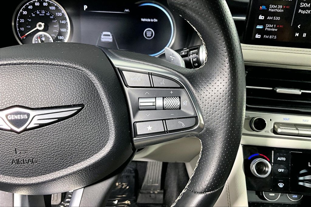 Used 2025 Genesis G70 2.5T RWD image 19