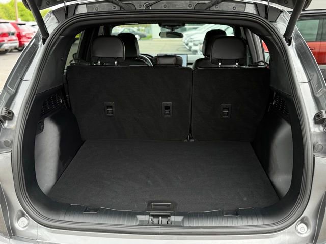 Certified 2024 Ford Escape ST-Line w/ Tech Pack #1 AWD/4WD image 21