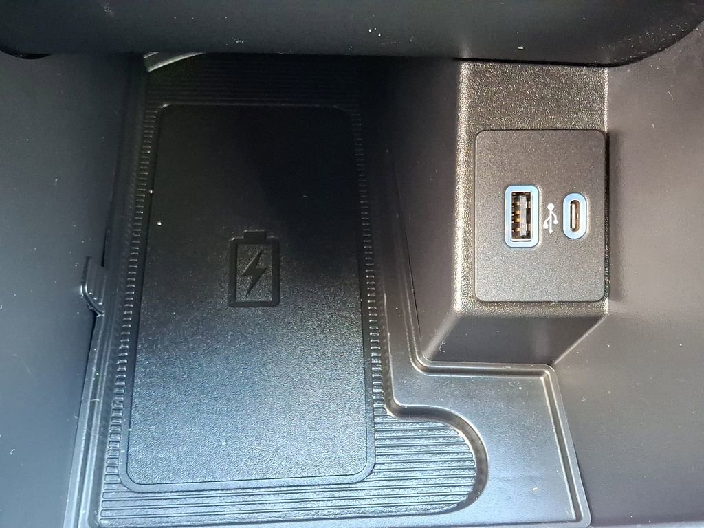 Certified 2022 Ford Edge SEL w/ Convenience Package image 25