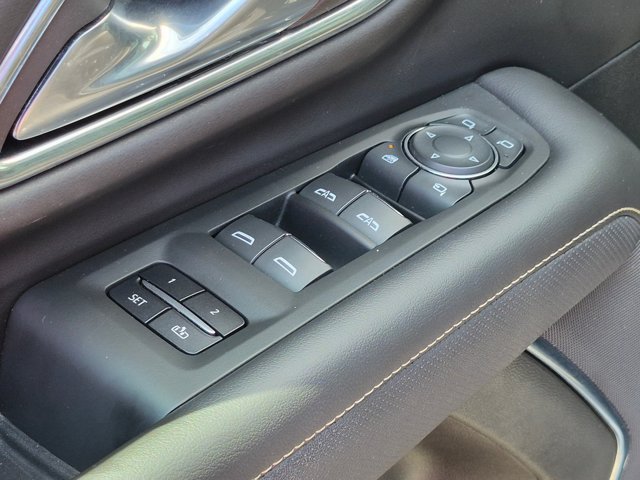 Used 2023 Chevrolet Tahoe Premier RWD image 14