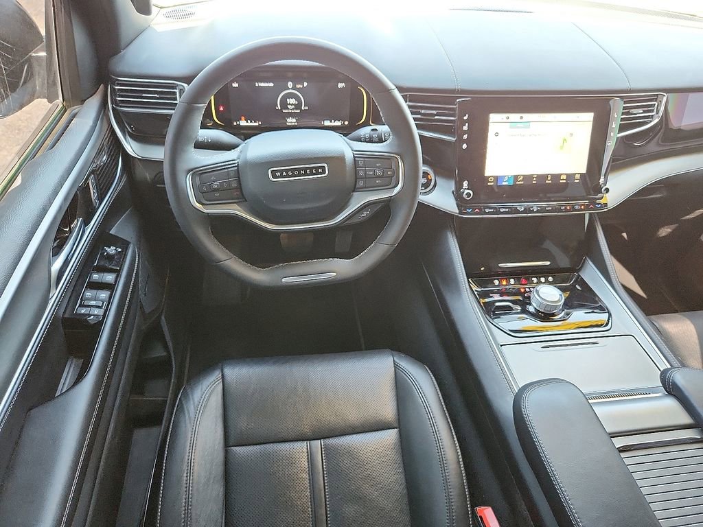 Used 2024 Jeep Wagoneer Series II image 16