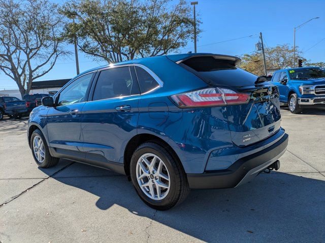 Certified 2024 Ford Edge SEL w/ Convenience Package image 2
