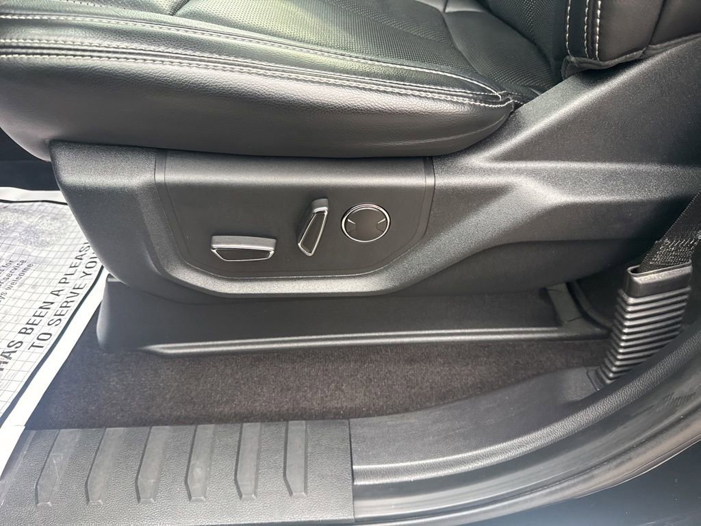 Certified 2018 Ford F150 Lariat w/ Equipment Group 502A Luxury image 64