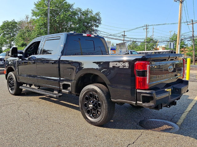 Certified 2024 Ford F250 Lariat w/ Lariat Ultimate Package AWD/4WD image 22