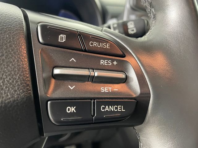 Used 2021 Hyundai Kona Limited image 15