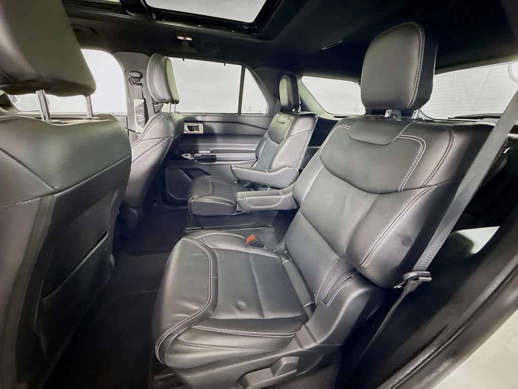 Certified 2024 Ford Explorer ST w/ Equipment Group 401A image 26