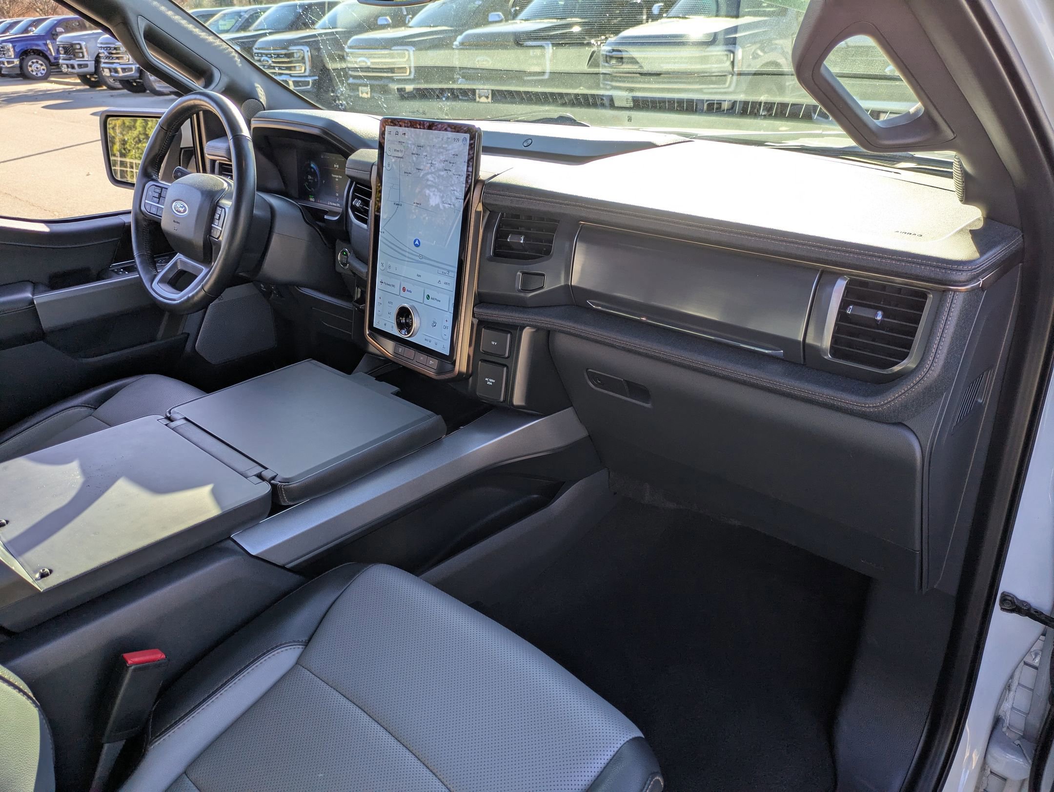 Certified 2023 Ford F150 Lightning Lariat image 44