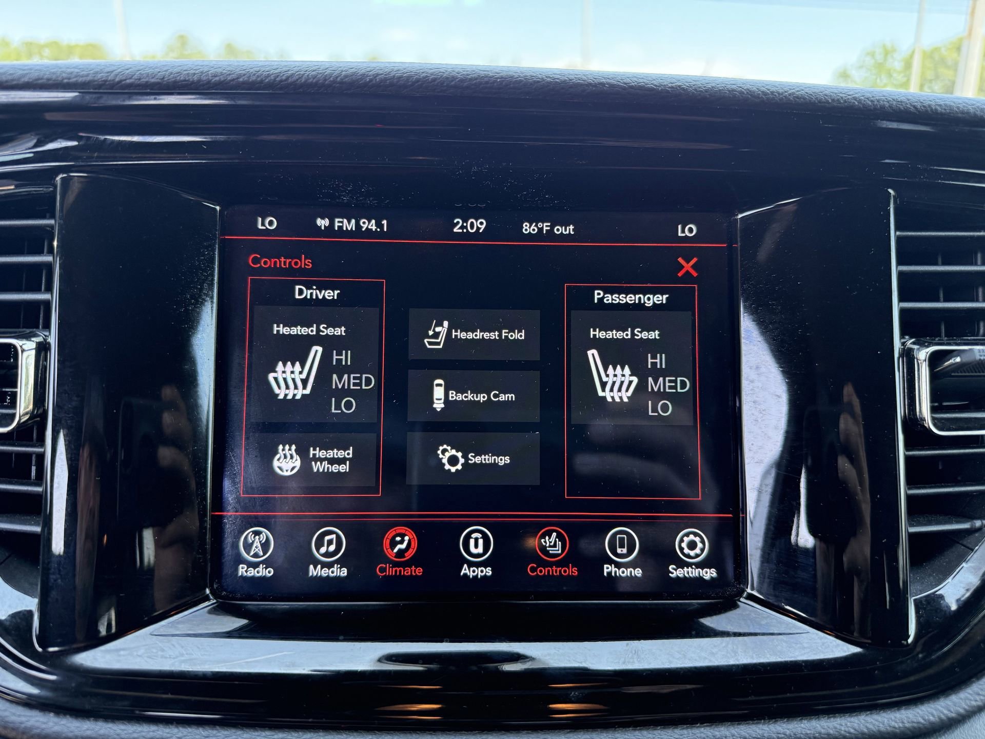 Used 2023 Dodge Durango GT image 13