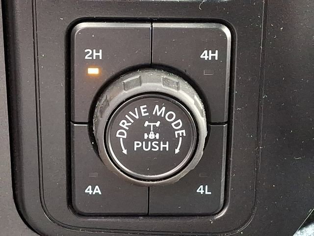 Certified 2024 Ford F150 Lariat w/ Equipment Group 502A High image 25