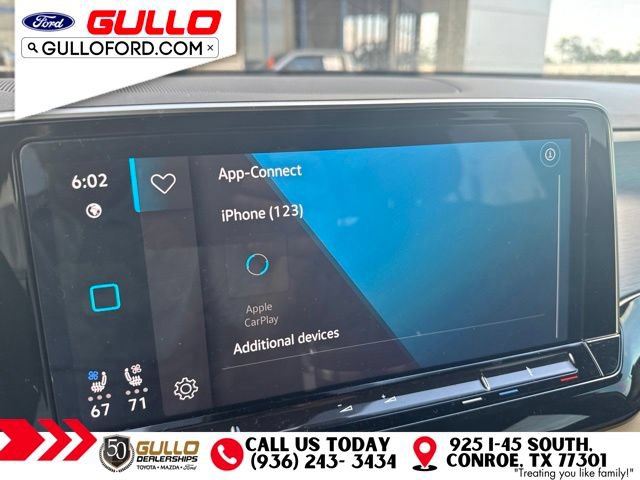 Used 2024 Volkswagen Atlas Cross Sport SE FWD image 7