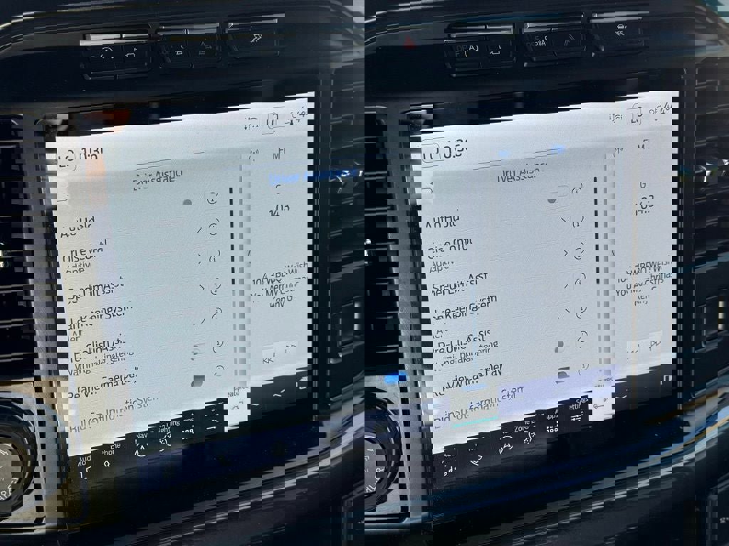 Certified 2023 Ford F150 XLT w/ Equipment Group 302A High image 27